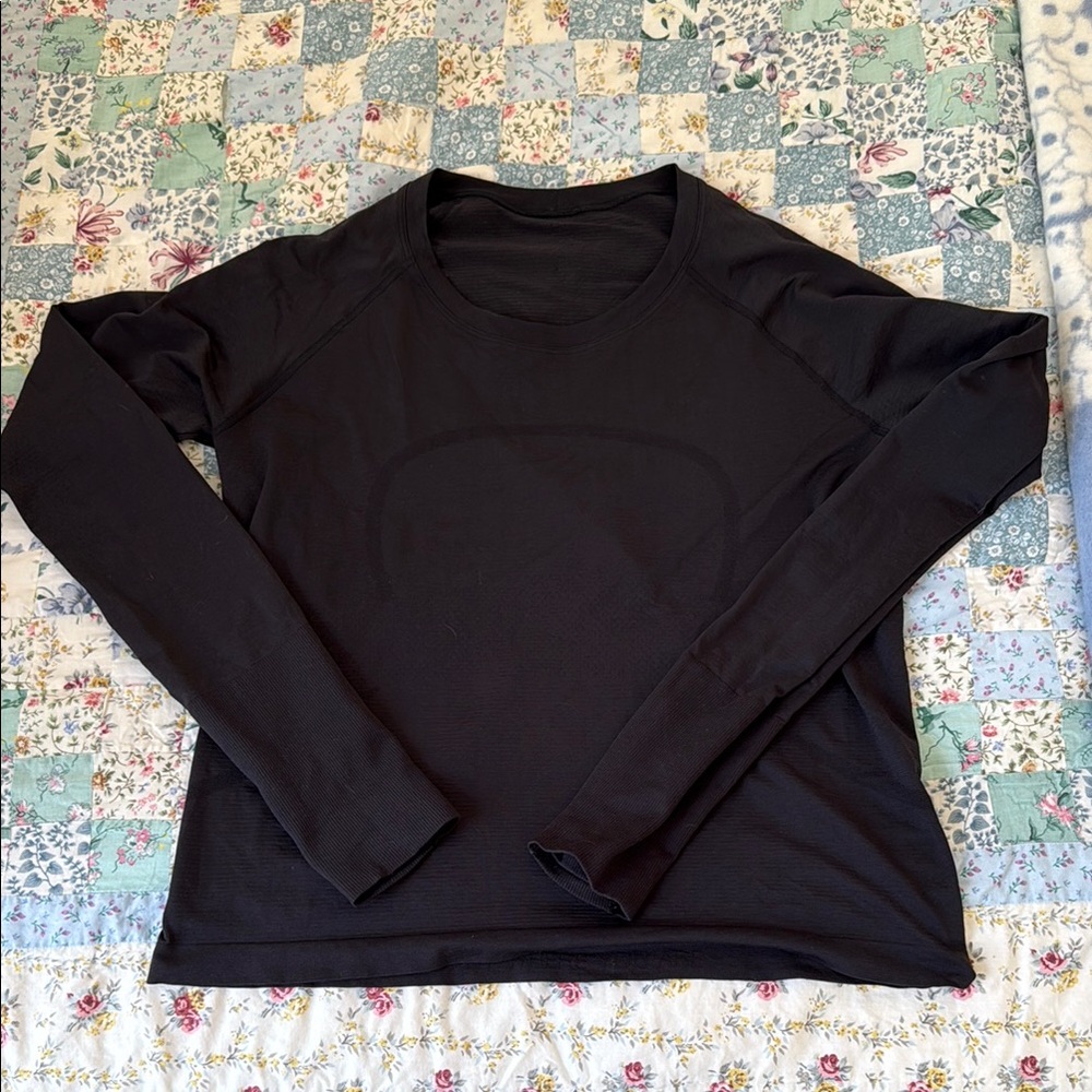 Women's Black Swiftly Long Sleeve Top